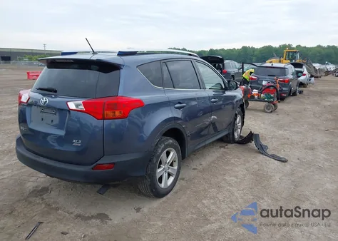 2013 Toyota Rav4 Xle z USA, uszkodzony, nr VIN JTMRFREVXDD028062
